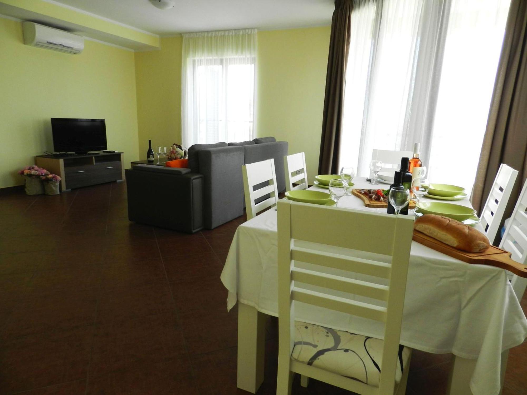 Smaragdna Villa YourCroatiaHoliday Premantura Habitación foto