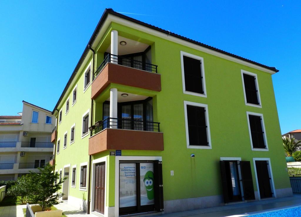 Smaragdna Villa YourCroatiaHoliday Premantura Exterior foto